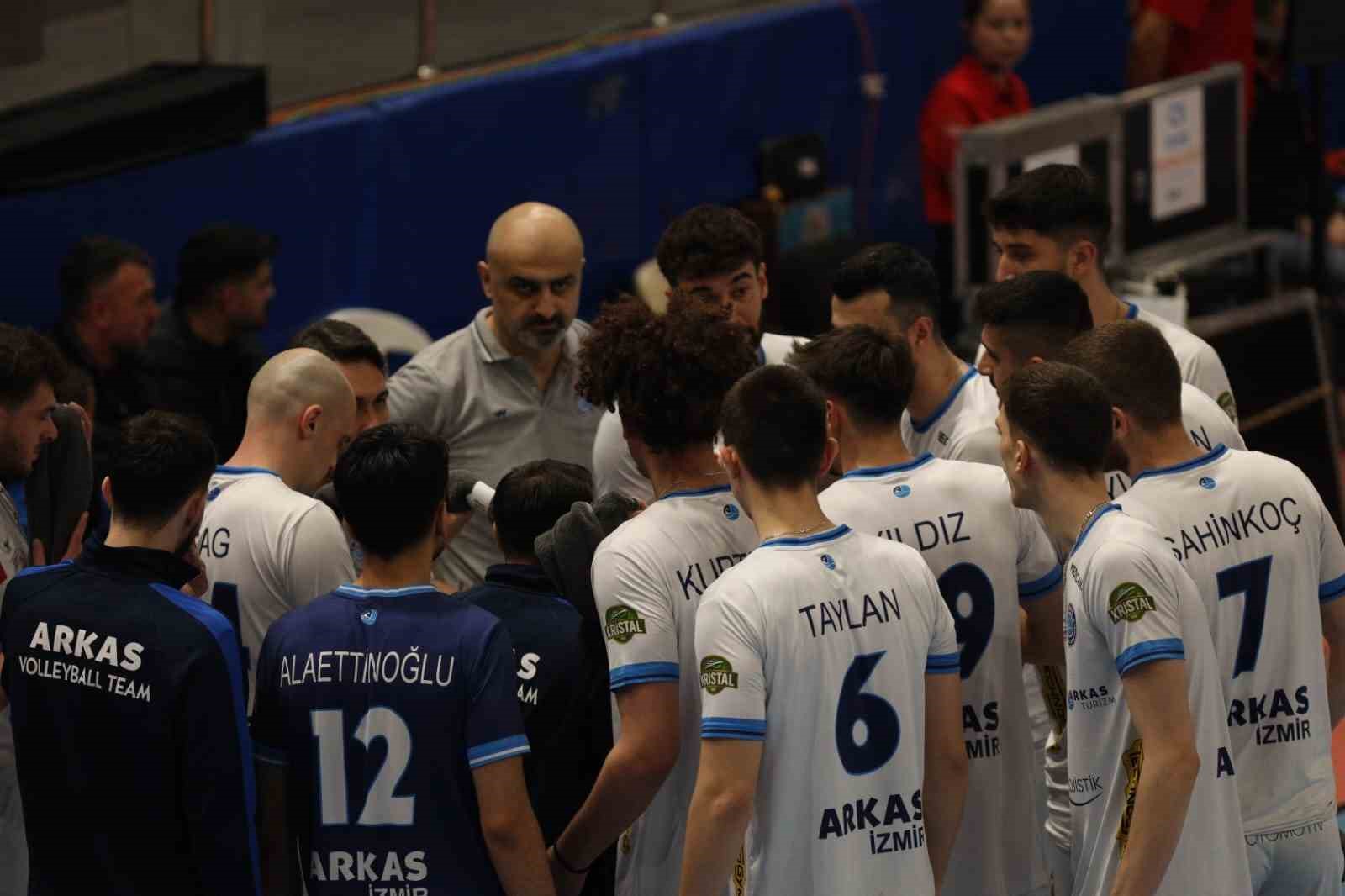 tvf erkekler voleybol 1 ligi yari finali kocaeli buyuksehir belediye kagitspor 4 arkasspor NJerzRNV