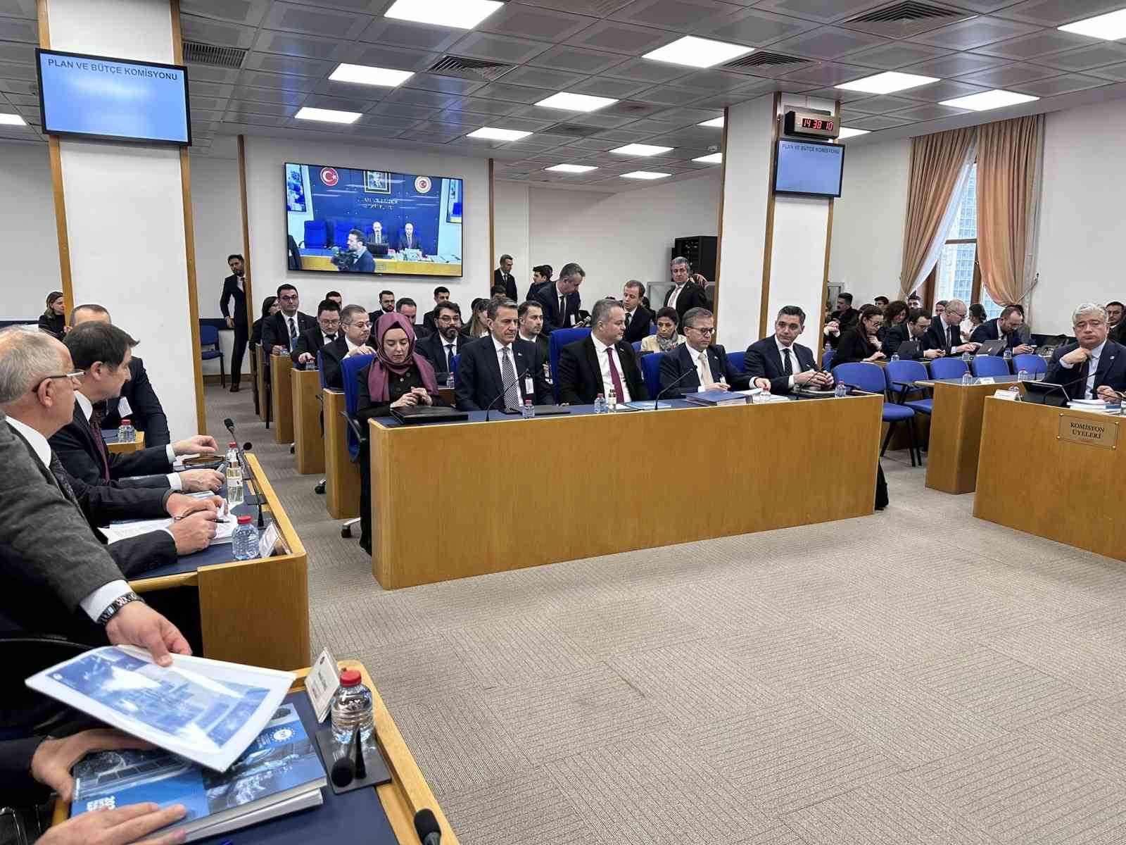 TVF Genel Müdürü Ermut: "TVF kuruluşundan bu yana 18 milyar ABD doları tutarında yeni yatırım gerçekleştirmiştir" 7 tvf genel muduru ermut tvf kurulusundan bu yana 18 milyar abd dolari tutarinda yeni