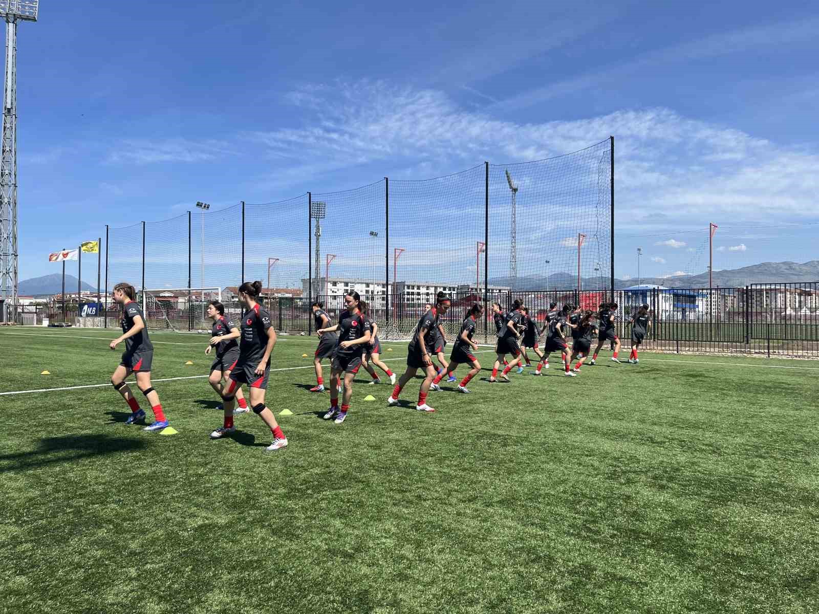 u16 kiz milli takimi ukrayna macina hazir 1 5epw4vXN