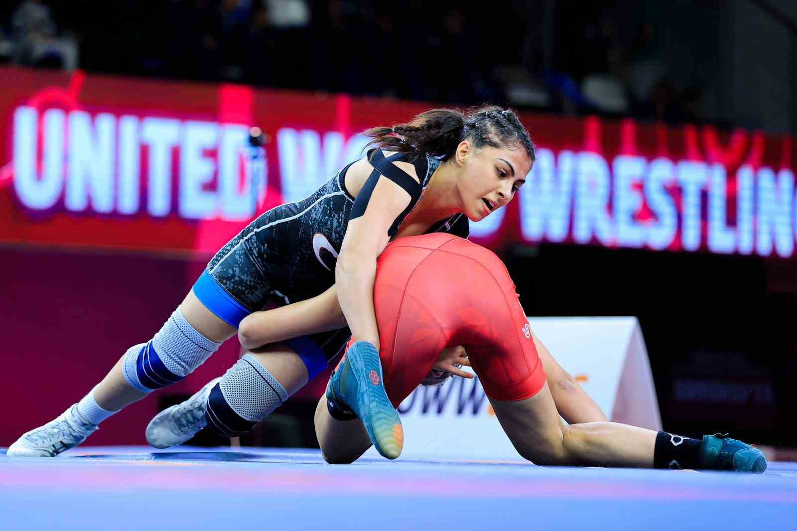 u17 avrupa sampiyonasinda delal kadirden bronz madalya 1 CyCa7HwJ