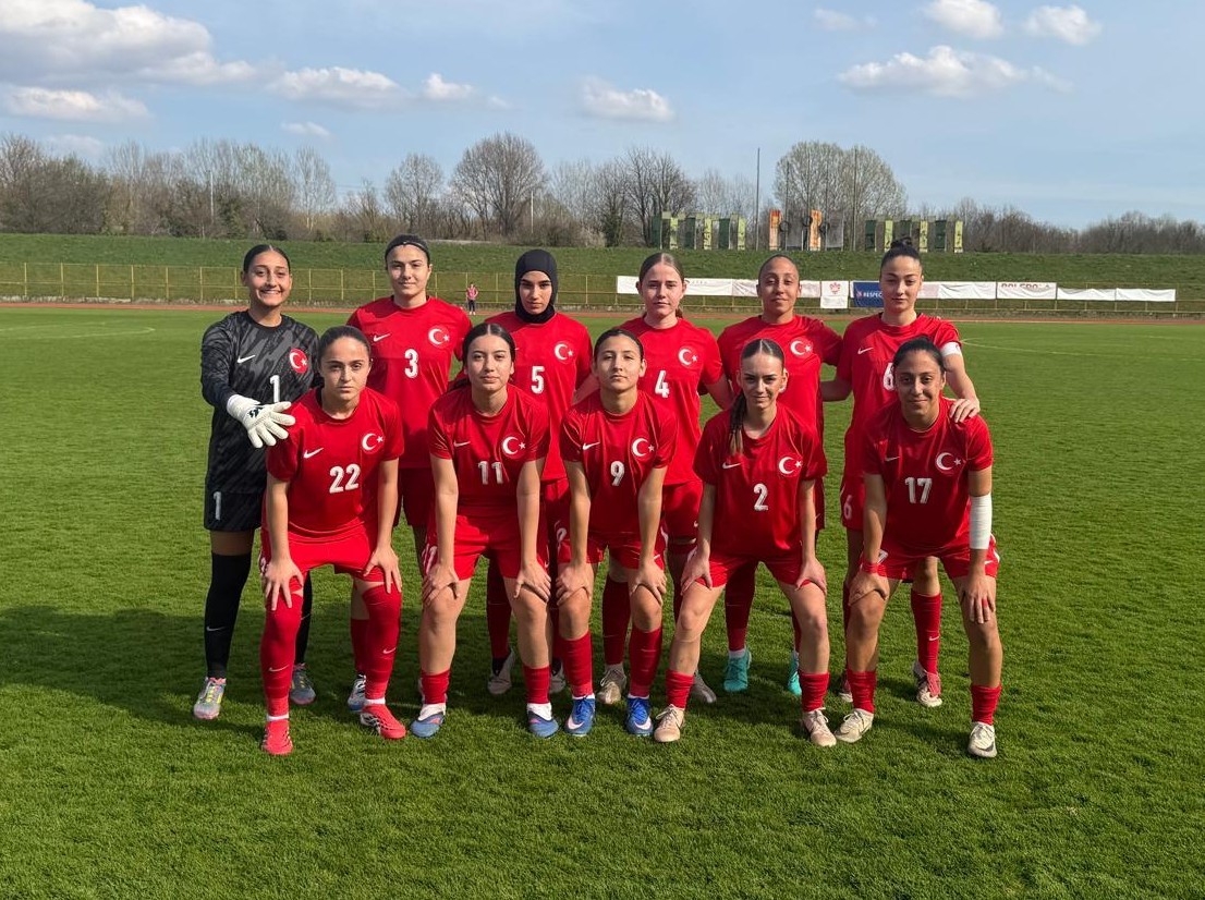 u17 kiz milli takimi italya karsisinda 0 GaSTZEvq