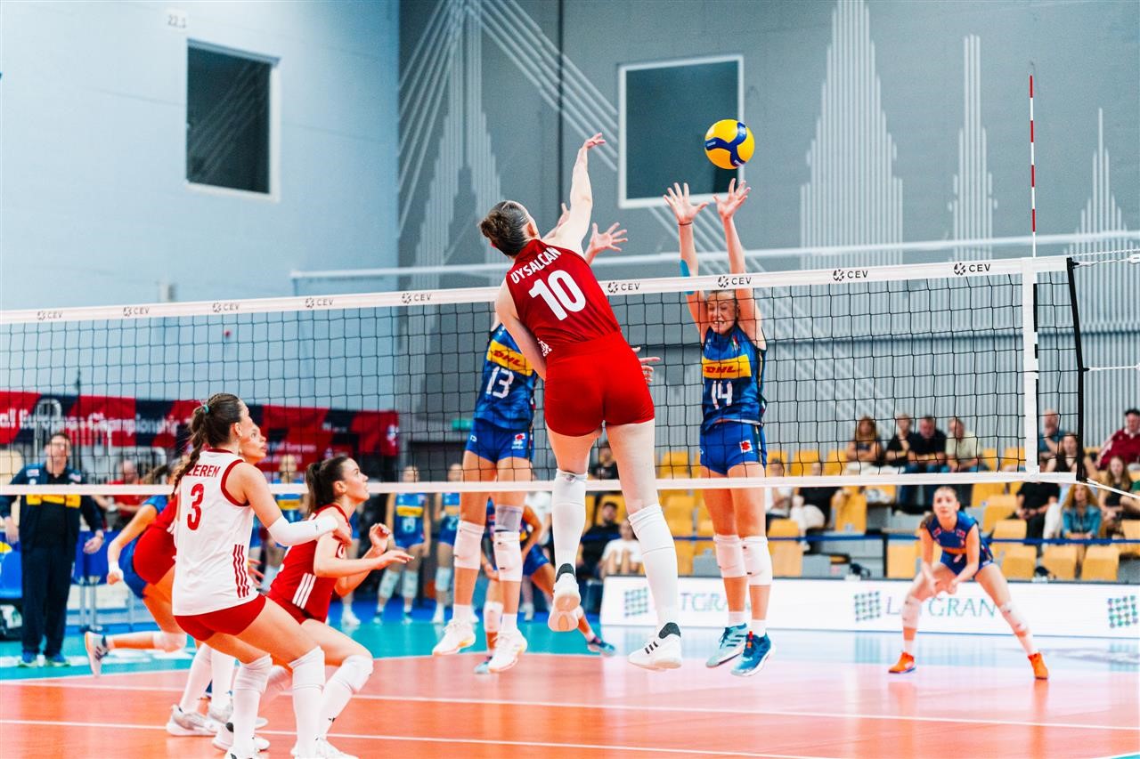 U18 Kadın Milli Voleybol Takımı, Avrupa ikincisi 5 u18 kadin milli voleybol takimi avrupa ikincisi 1 OwAavLNp