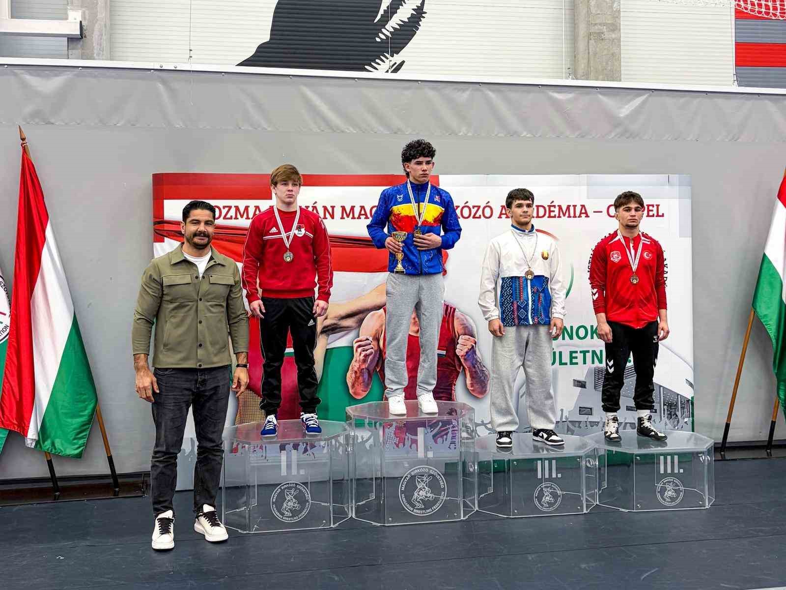U20 Grekoromen Güreş Milli Takımı şampiyon oldu 7 u20 grekoromen gures milli takimi sampiyon oldu 3 3GLOeeID