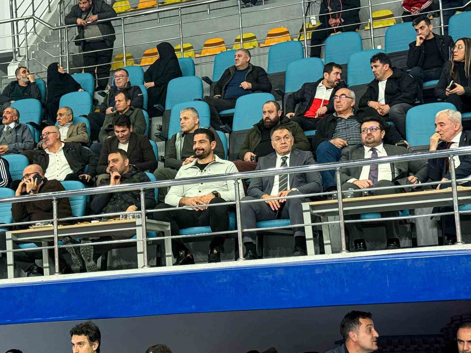 u20 grekoromen gures turkiye sampiyonasinda ikinci gun tamamlandi 5 FOr9IRdA
