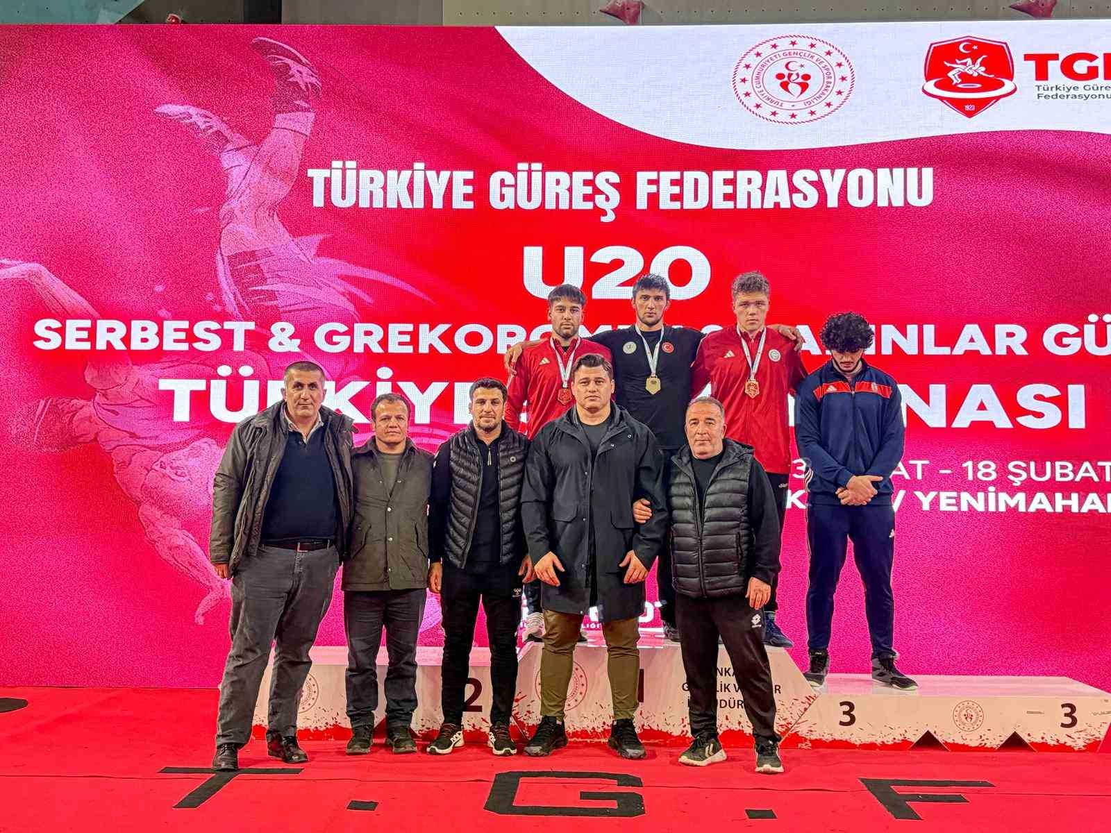 u20 grekoromen gures turkiye sampiyonasinda ikinci gun tamamlandi 7 GMzCgeJI