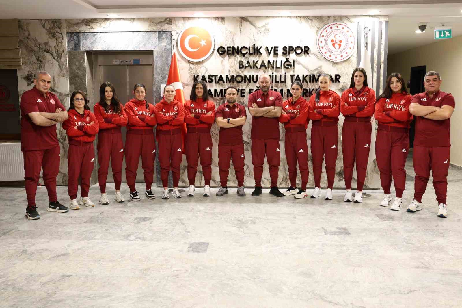 u23 boks milli takimi budapestede 1 DkNe3rPY