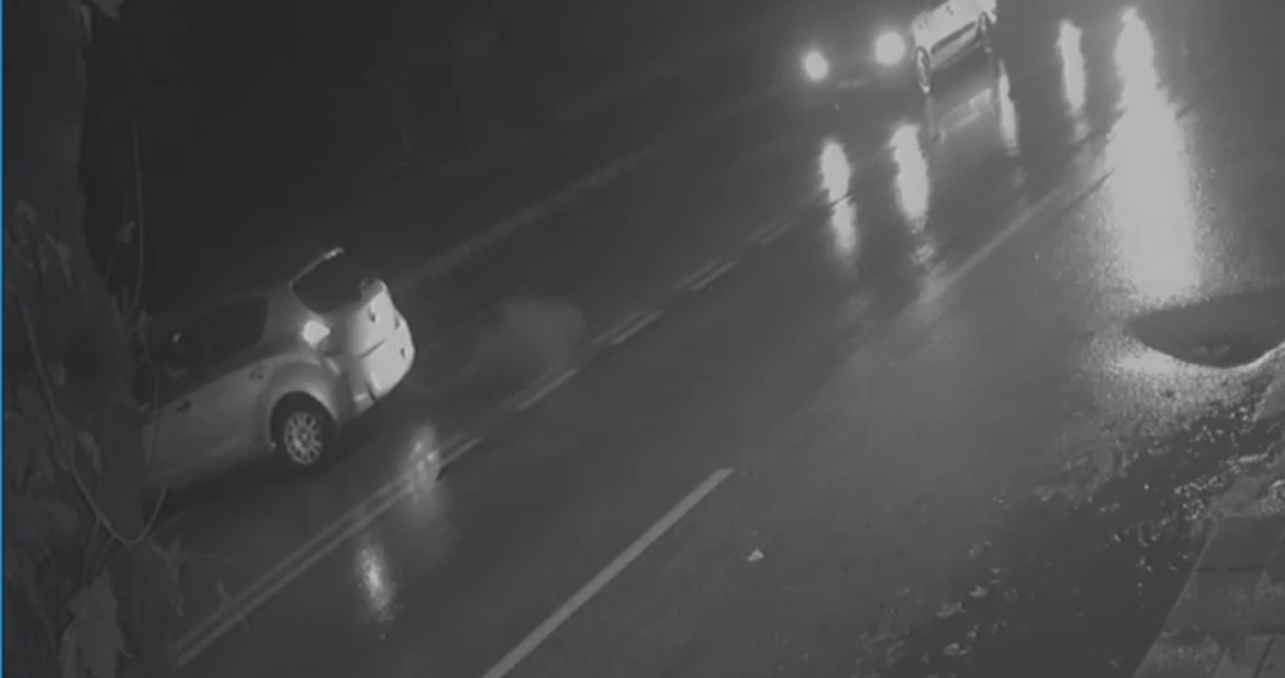 uc araca vurup yoluna devam etti karsi seritte otomobille kafa kafaya carpisti 1 yarali SCRbLsDQ