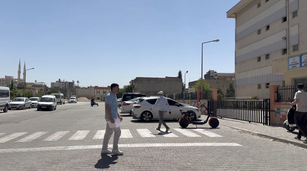 uc cocugunu universiteli yapti simdi kendi hayali icin yks siralarinda 1 OYEWuqgJ