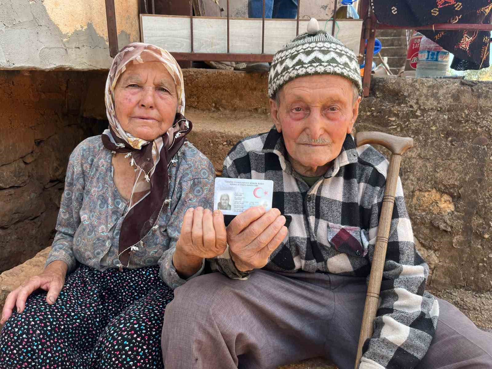 uc evladini topraga verdi asirlik omrunu dogayla ic ice surdurdu 0 rb13tSH7