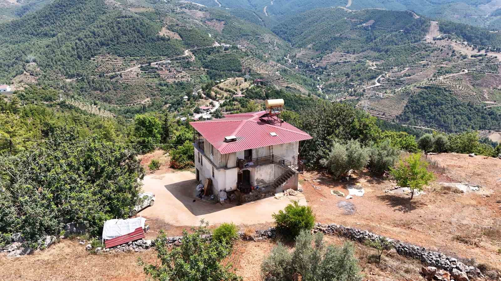uc evladini topraga verdi asirlik omrunu dogayla ic ice surdurdu 1 7JpTKSQH