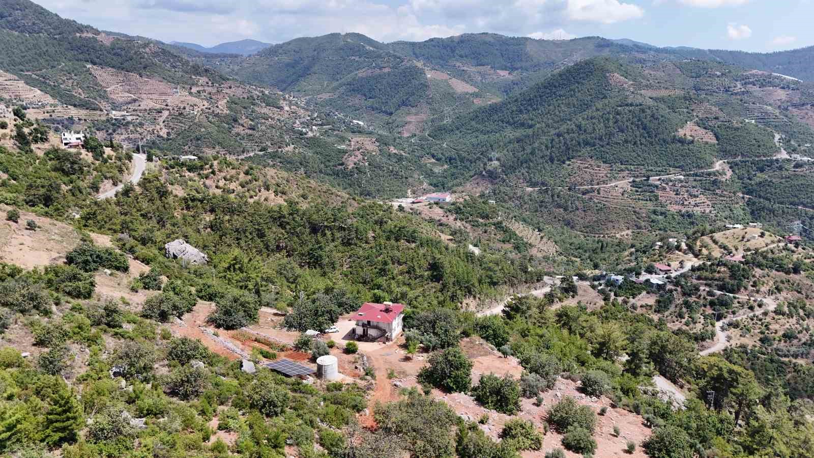 uc evladini topraga verdi asirlik omrunu dogayla ic ice surdurdu 6