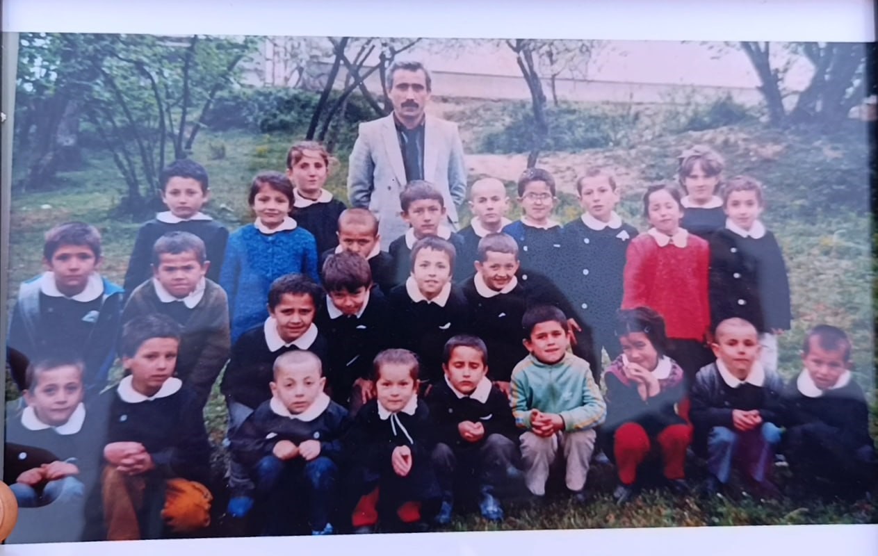 Üç nesli bir araya getiren duygu yüklü buluşma 9 uc nesli bir araya getiren duygu yuklu bulusma 5