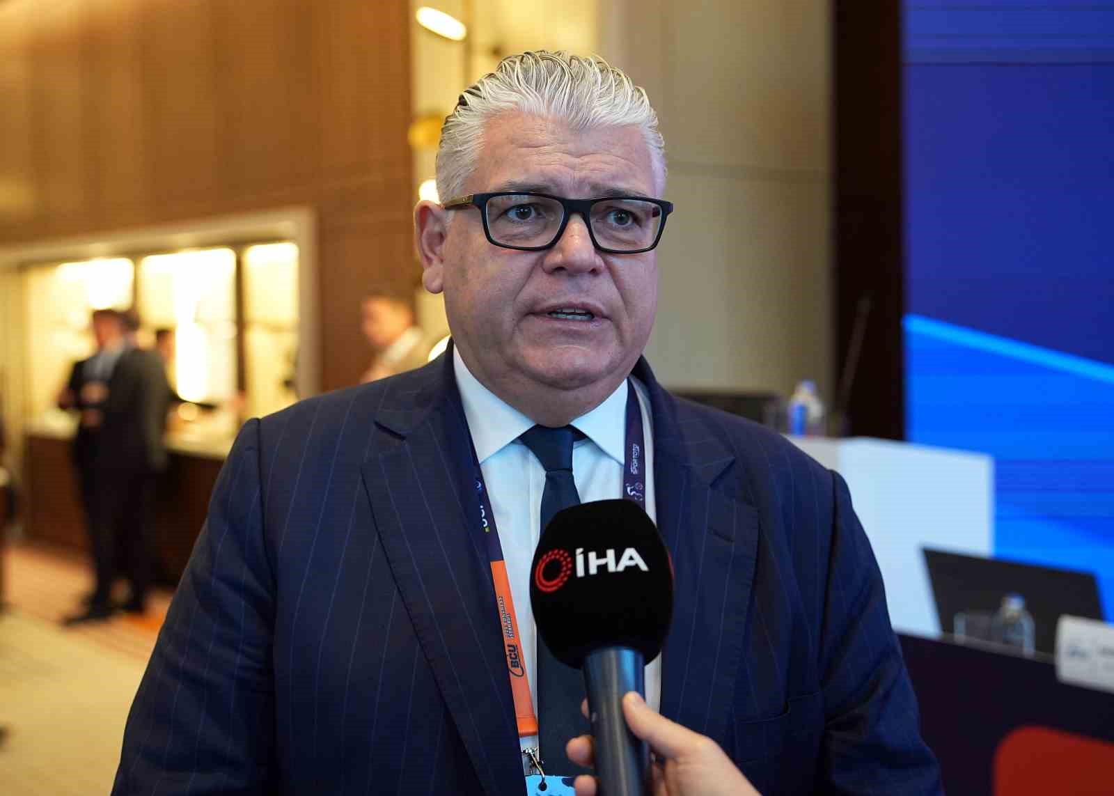 UCI Başkanı David Lappartient: "Yapılan yatırımlar bisiklet sporunun gelişmesi açısından Türkiye’ye değer katıyor" 8 uci baskani david lappartient yapilan yatirimlar bisiklet sporunun gelismesi acisindan turkiyeye deger katiyor 4 8m1547l7