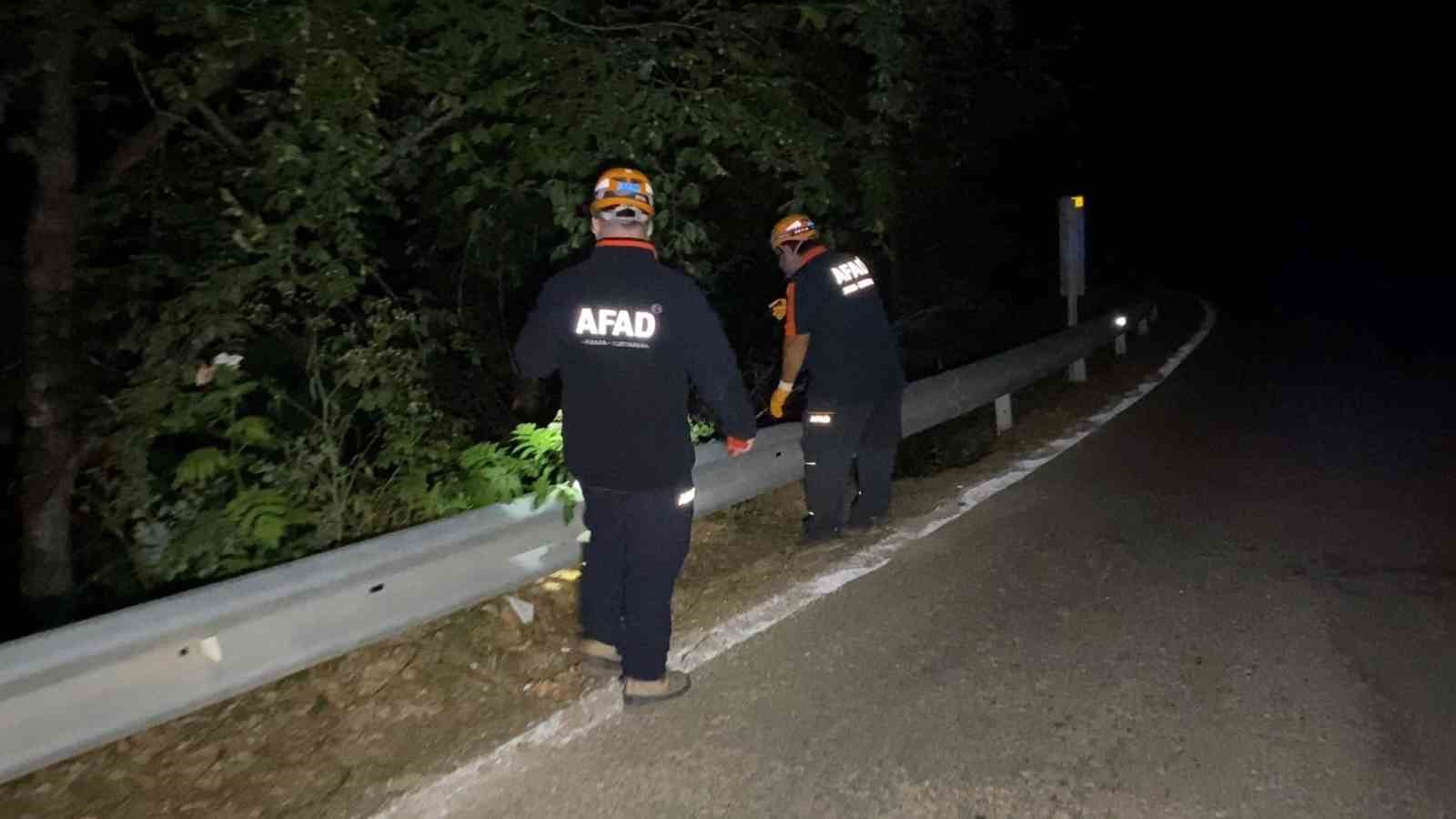 ucurum kenarinda bulunan motosiklet ekipleri harekete gecirdi 2 ghn9z7Al