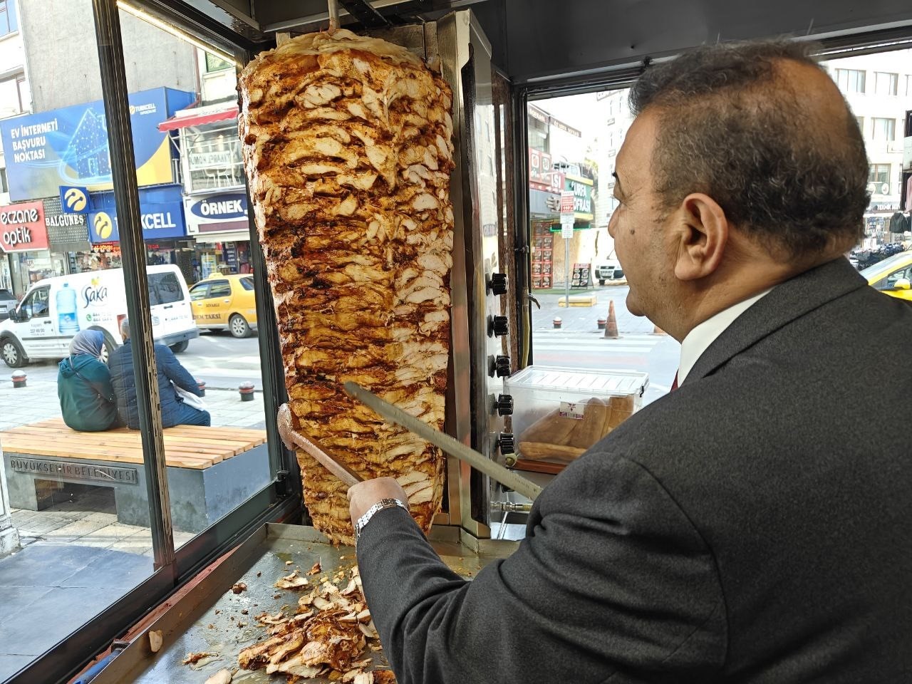Ucuz yemek zehirlenmelere yol açıyor 7 ucuz yemek zehirlenmelere yol aciyor 3 VvPpzqrw