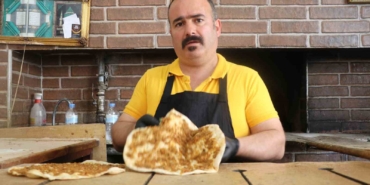 ucuza-lahmacun-sattigi-icin-sikayet-edilen-esnaf-yuzde-15-karla-satiyorum-HfaQHRe9.jpg