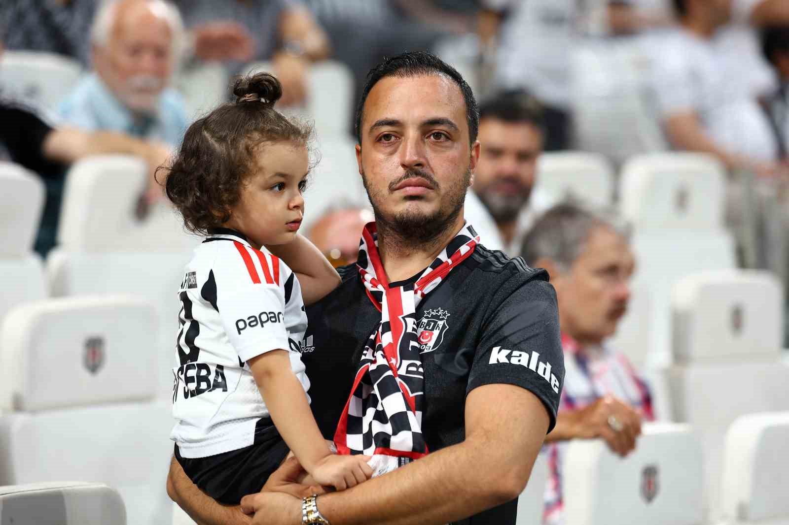 uefa avrupa ligi besiktas 0 midtjylland 0 mac devam ediyor 13 qqdb2rZy