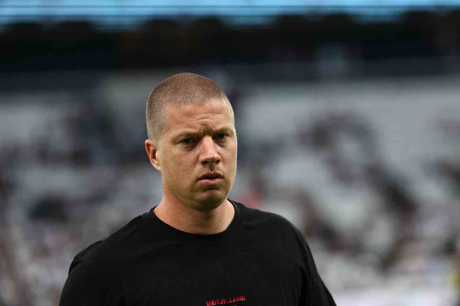uefa avrupa ligi besiktas 0 midtjylland 0 mac devam ediyor 20 gGP9pYDC