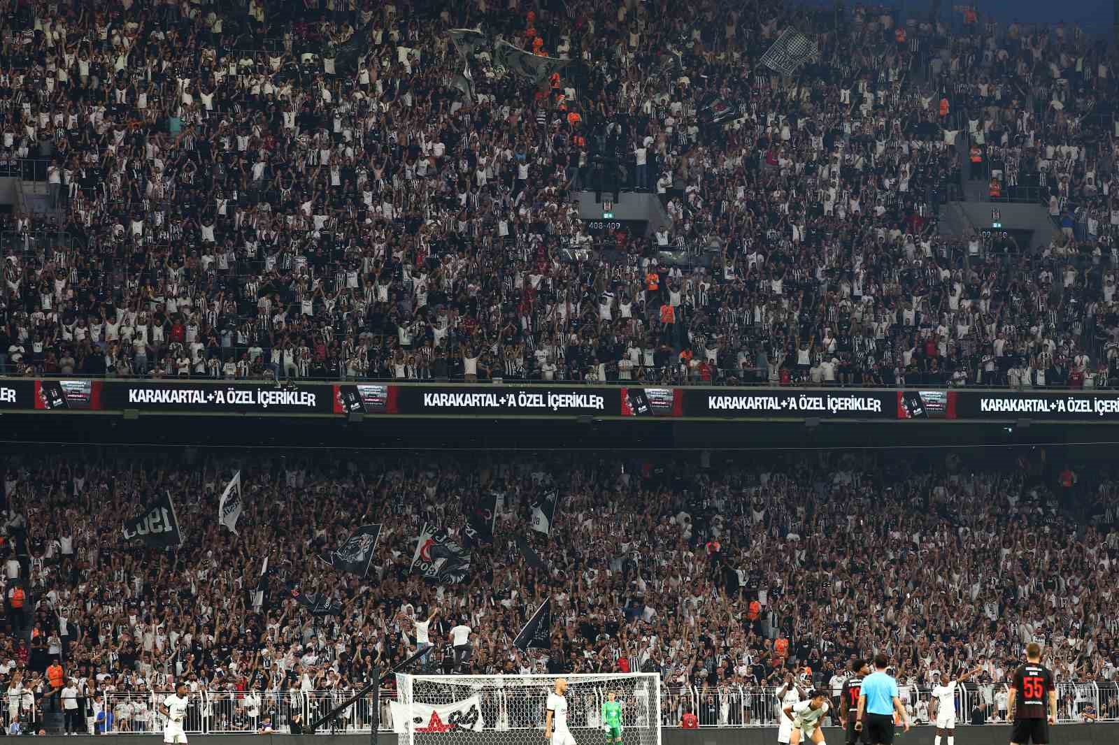 uefa avrupa ligi besiktas 0 midtjylland 0 mac devam ediyor 4 vqUJ8nbz