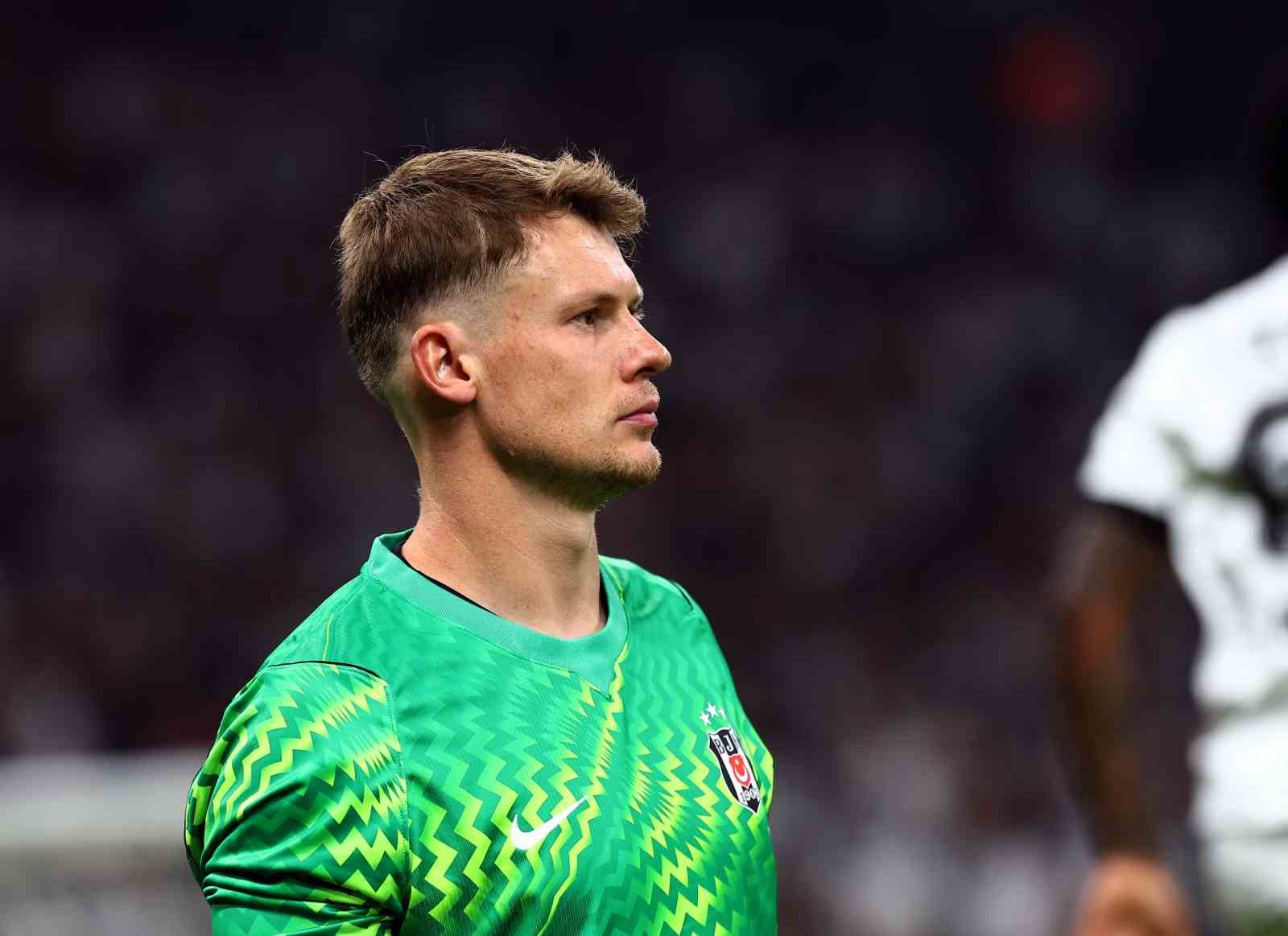 uefa avrupa ligi besiktas 0 midtjylland 0 mac devam ediyor 7 AqWPWhu8