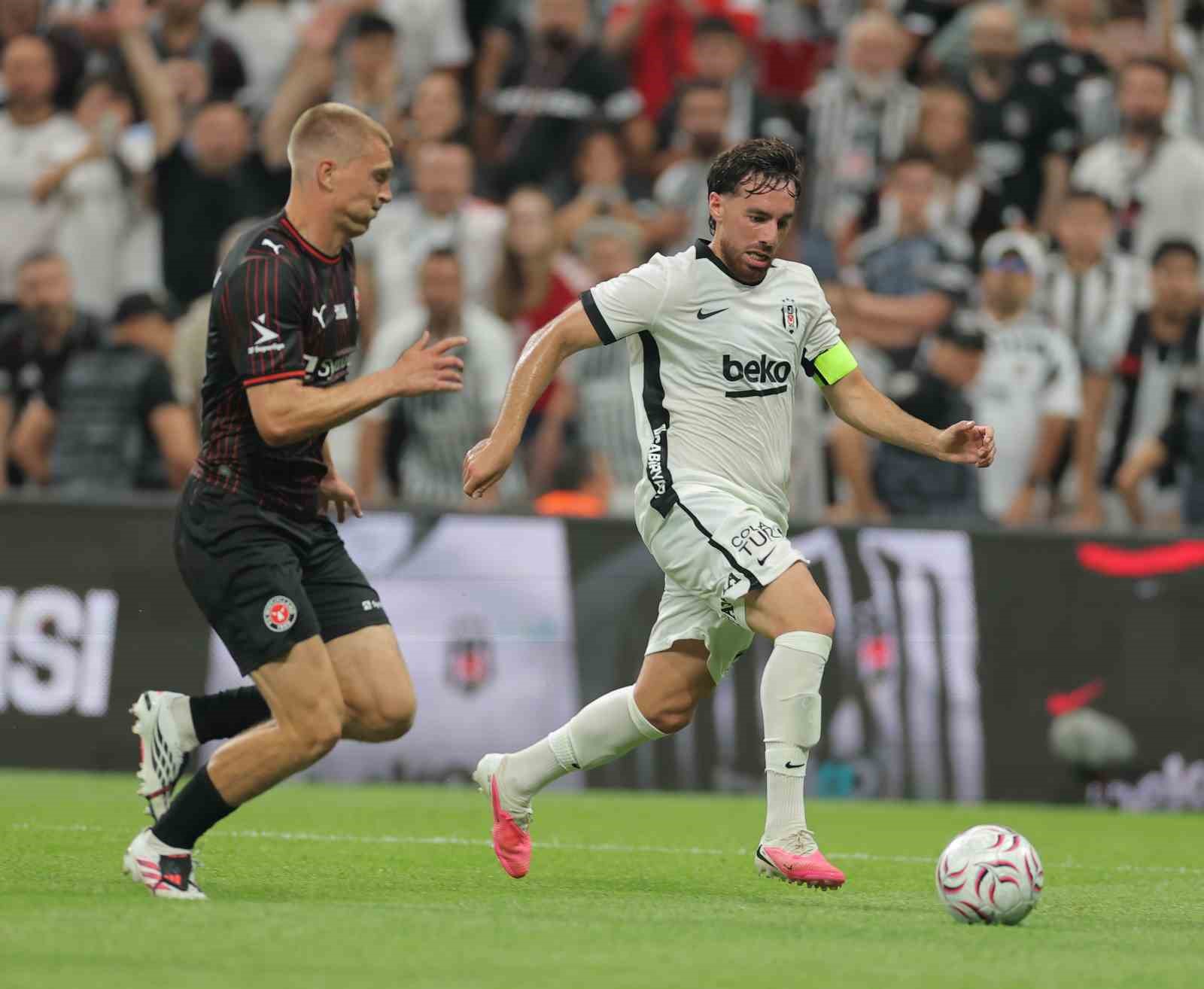 UEFA Avrupa Ligi: Beşiktaş: 1 - Midtjylland: 0 (İlk yarı) 11 uefa avrupa ligi besiktas 1 midtjylland 0 ilk yari 7