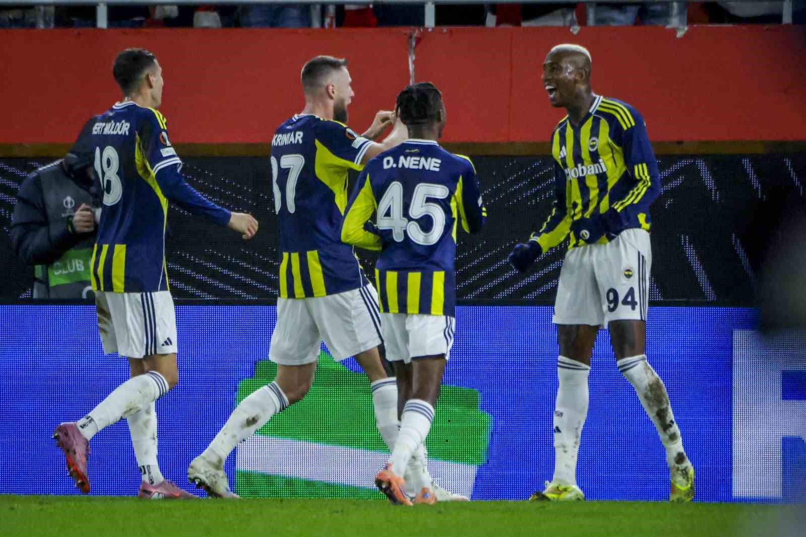 uefa avrupa ligi brann 0 fenerbahce 3 ilk yari 1 7OWn7zOt