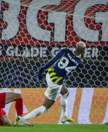 uefa-avrupa-ligi-brann-0-fenerbahce-4-mac-sonucu-wzM6EgQ2.jpg