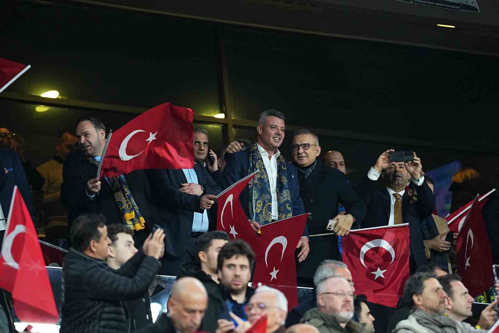 UEFA Avrupa Ligi: Fenerbahçe: 0 - Aston Villa: 0 (Maç devam ediyor) 14 uefa avrupa ligi fenerbahce 0 aston villa 0 mac devam ediyor 10 RWChOTsI
