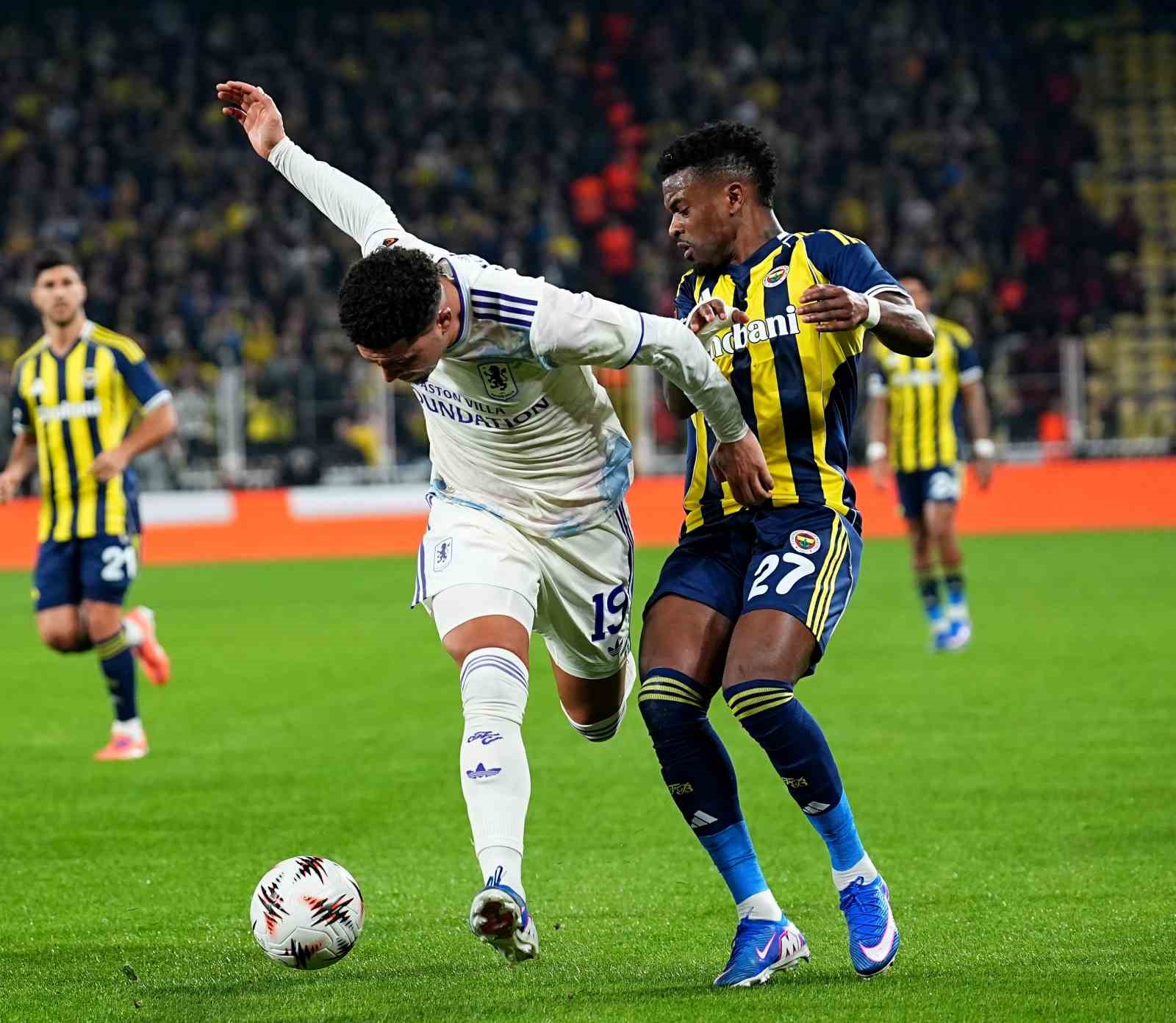 UEFA Avrupa Ligi: Fenerbahçe: 0 - Aston Villa: 1 (İlk yarı) 15 uefa avrupa ligi fenerbahce 0 aston villa 1 ilk yari 11 MZZcjSNr