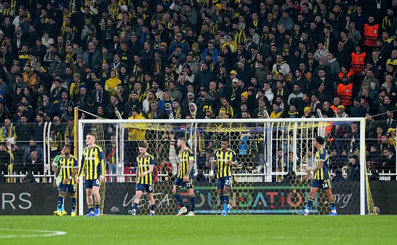 UEFA Avrupa Ligi: Fenerbahçe: 0 - Aston Villa: 1 (İlk yarı) 21 uefa avrupa ligi fenerbahce 0 aston villa 1 ilk yari 17 11aWLacI