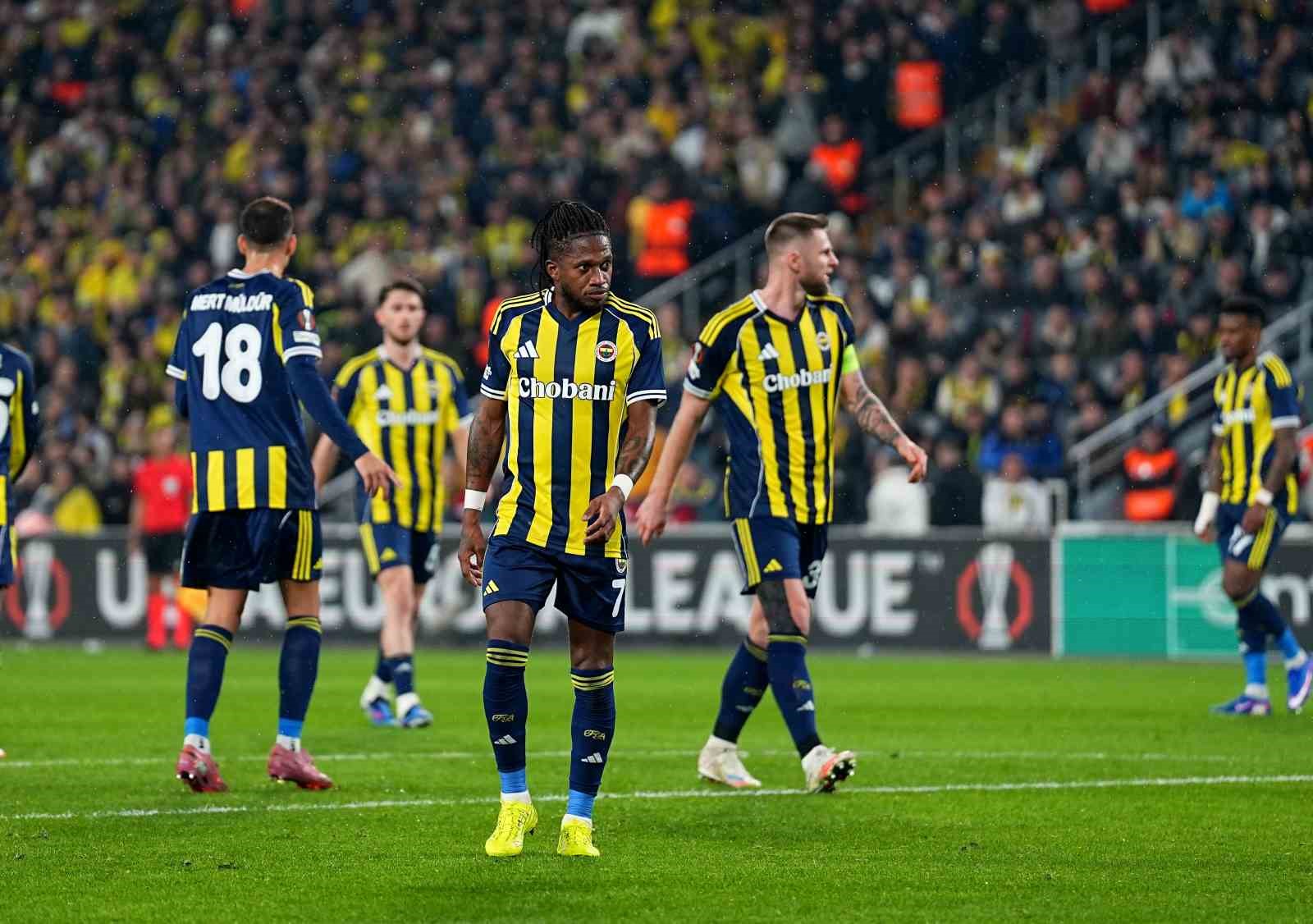 UEFA Avrupa Ligi: Fenerbahçe: 0 - Aston Villa: 1 (İlk yarı) 28 uefa avrupa ligi fenerbahce 0 aston villa 1 ilk yari 24 UBW7Z185