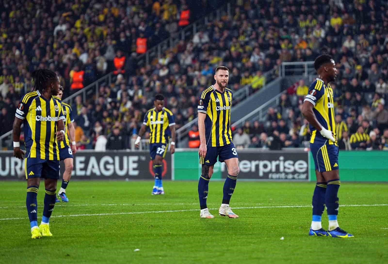 UEFA Avrupa Ligi: Fenerbahçe: 0 - Aston Villa: 1 (İlk yarı) 29 uefa avrupa ligi fenerbahce 0 aston villa 1 ilk yari 25