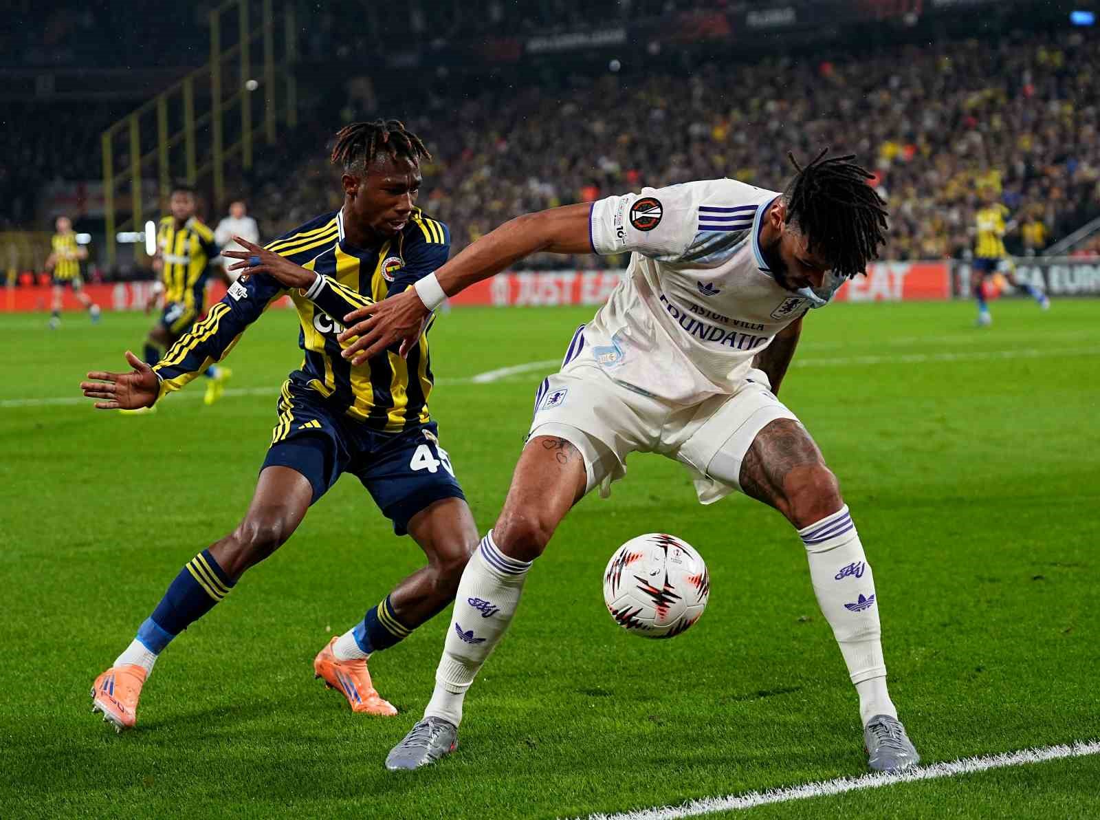 UEFA Avrupa Ligi: Fenerbahçe: 0 - Aston Villa: 1 (İlk yarı) 32 uefa avrupa ligi fenerbahce 0 aston villa 1 ilk yari 28 Tav5Mfrw