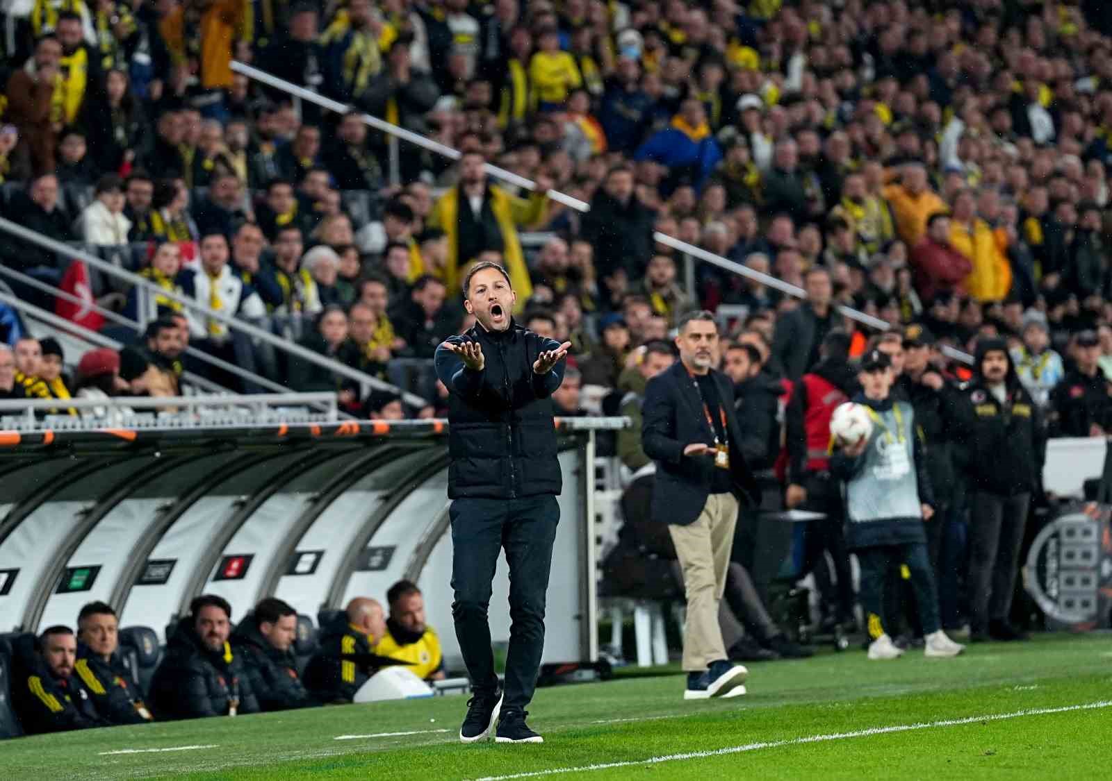 UEFA Avrupa Ligi: Fenerbahçe: 0 - Aston Villa: 1 (İlk yarı) 35 uefa avrupa ligi fenerbahce 0 aston villa 1 ilk yari 31 cL2dzwSV