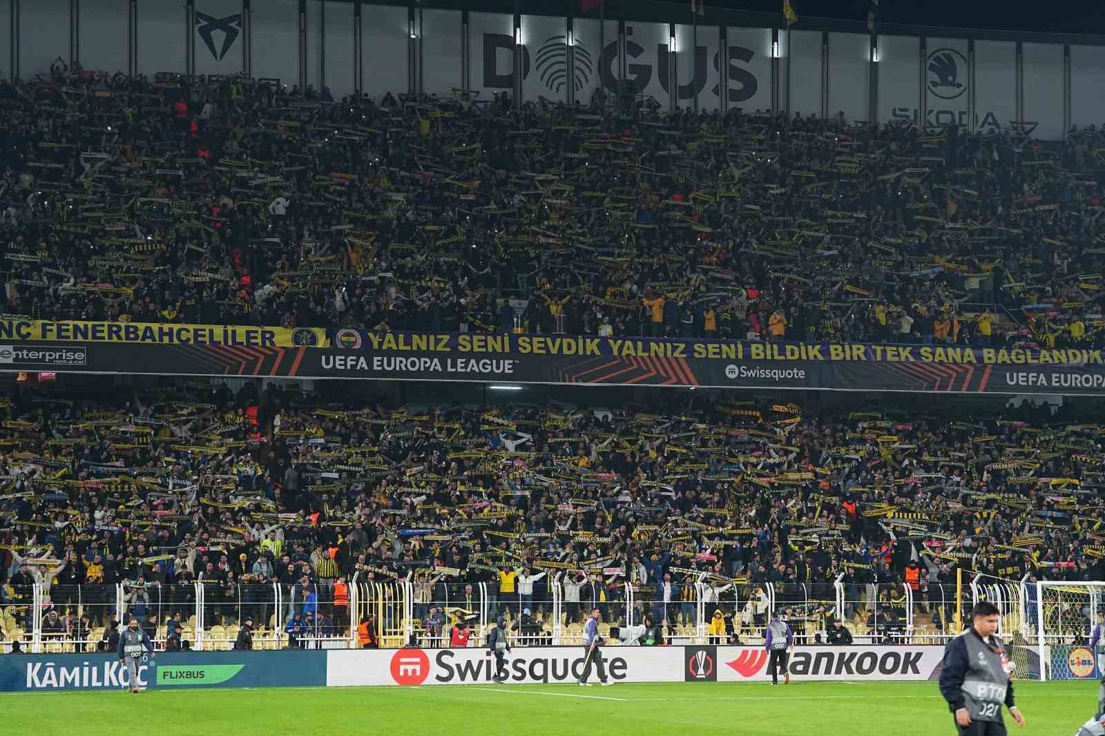 uefa avrupa ligi fenerbahce 0 nottingham forest 0 mac devam ediyor 0 k9TqdEzT