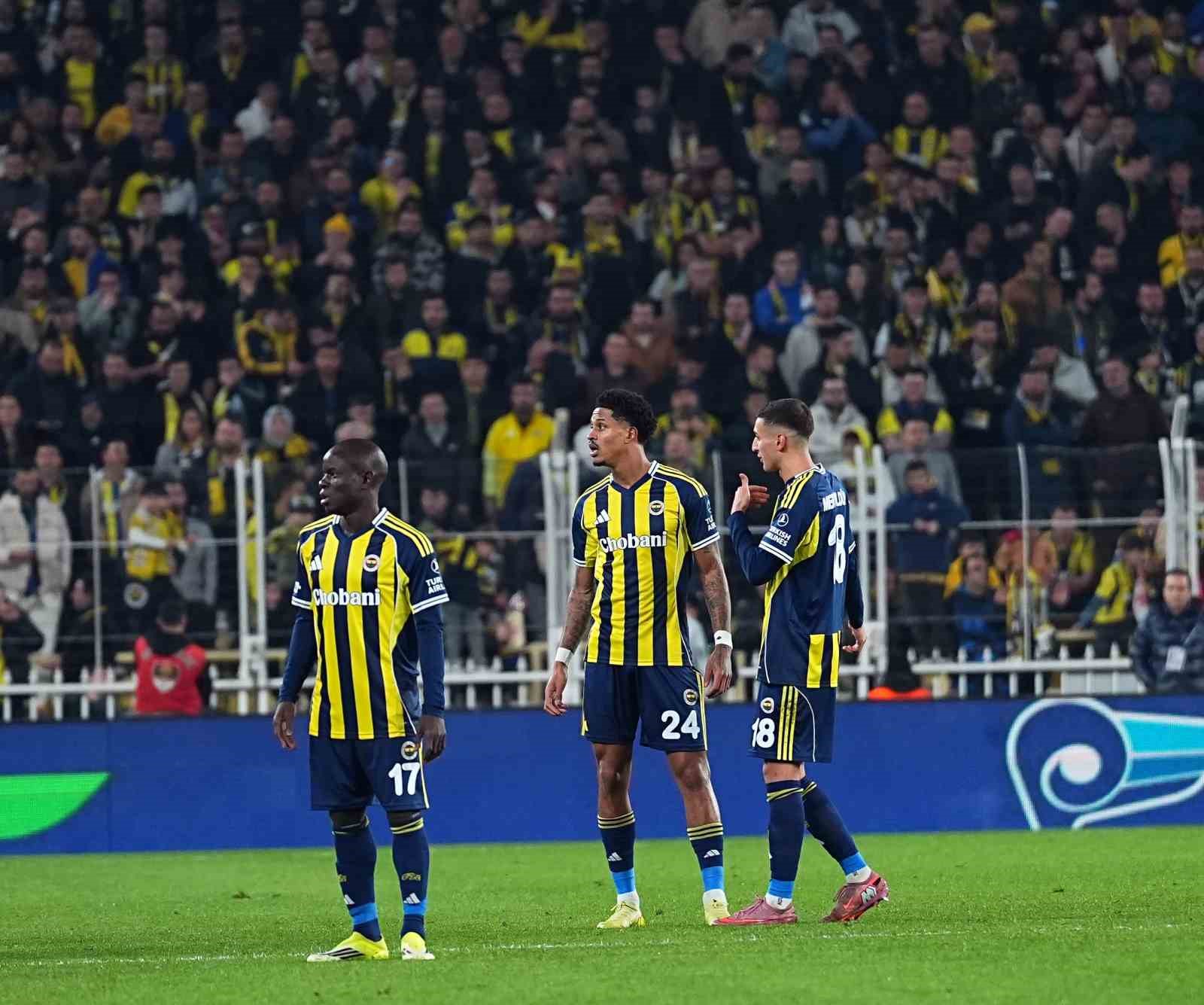 uefa avrupa ligi fenerbahce 0 nottingham forest 0 mac devam ediyor 22 ZSz3piyv