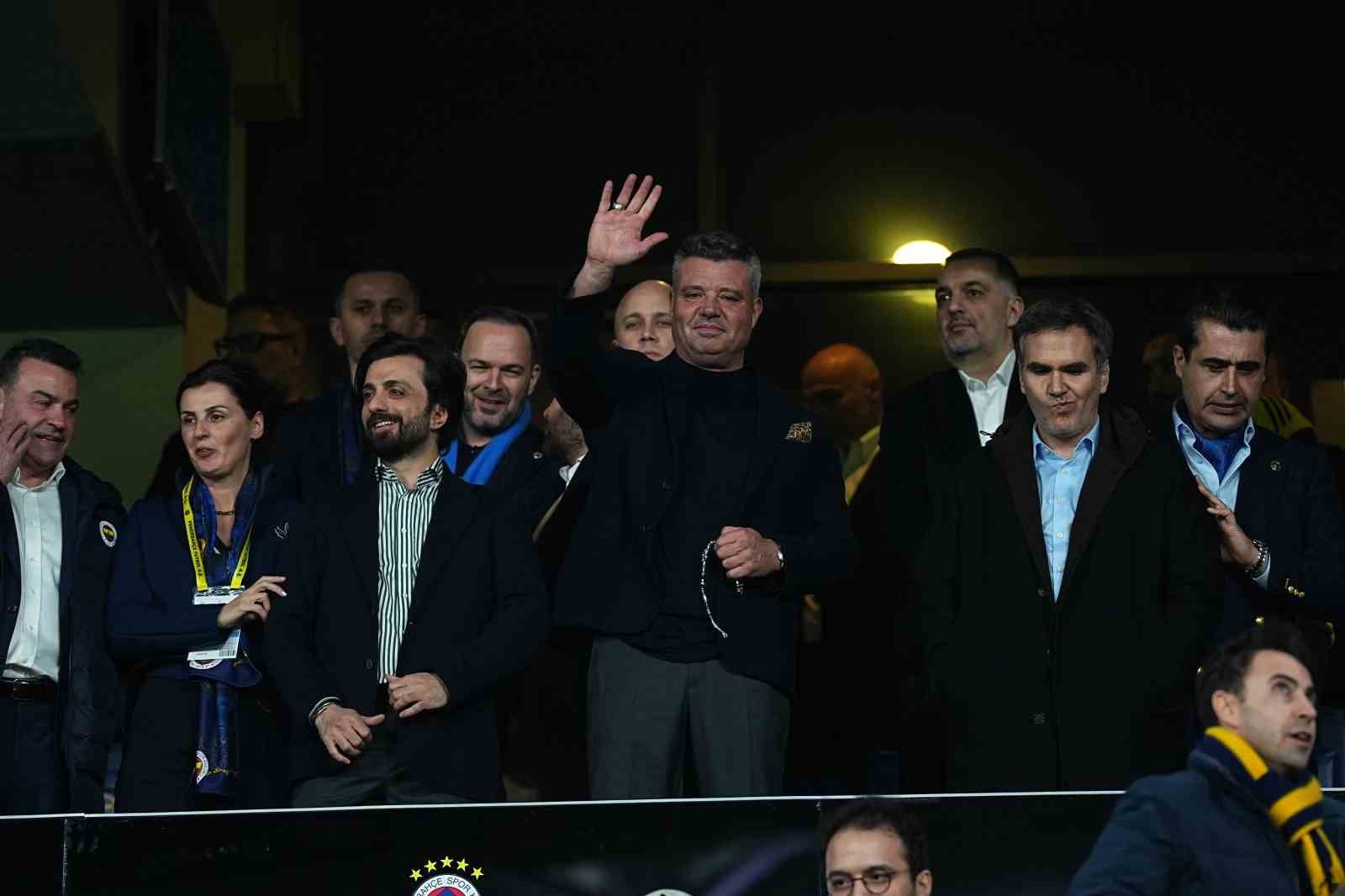uefa avrupa ligi fenerbahce 0 nottingham forest 0 mac devam ediyor 4 7cVtYz7Y