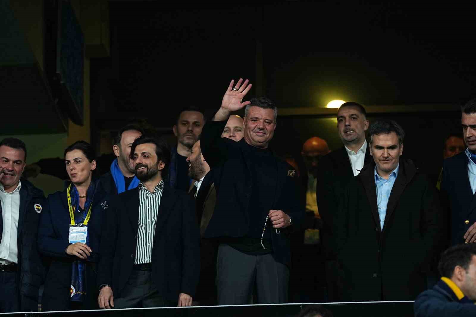 uefa avrupa ligi fenerbahce 0 nottingham forest 0 mac devam ediyor 5 WvWwb2mL