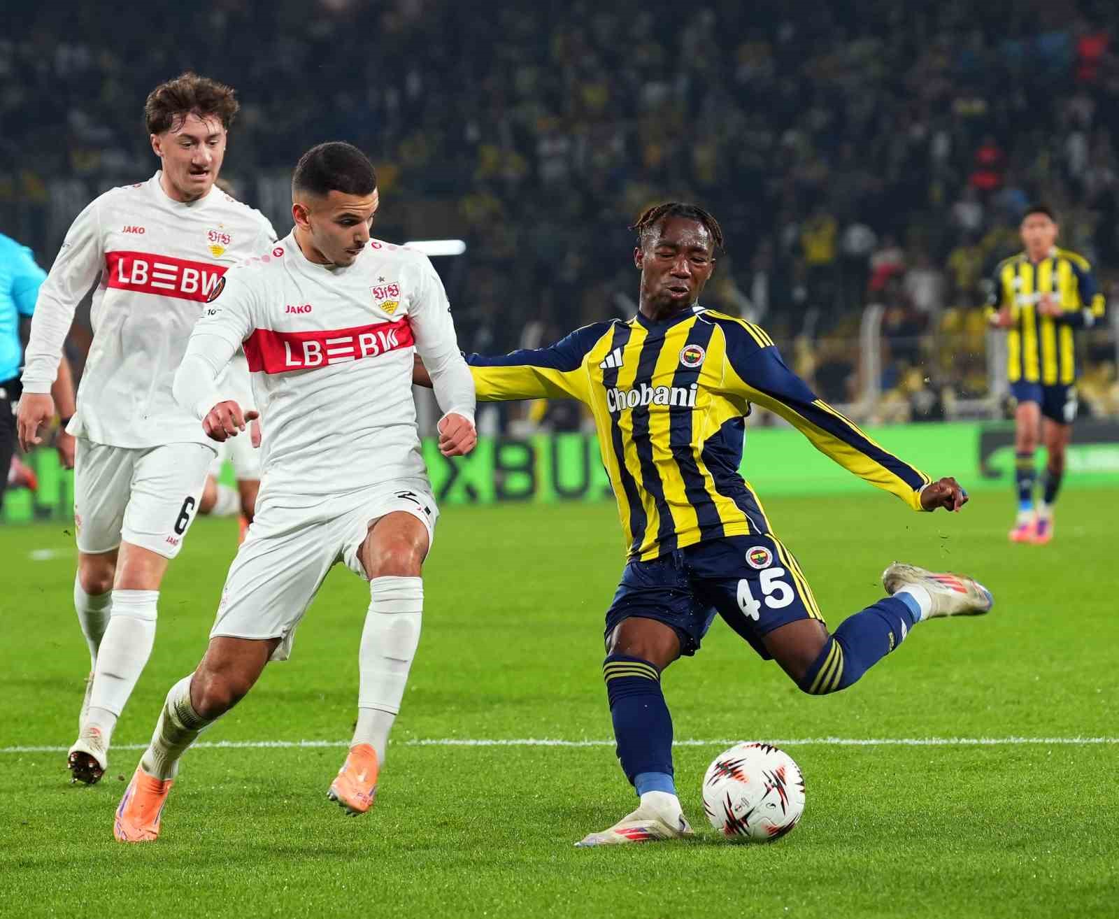 uefa avrupa ligi fenerbahce 1 stuttgart 0 ilk yari 0 4whnY7Av
