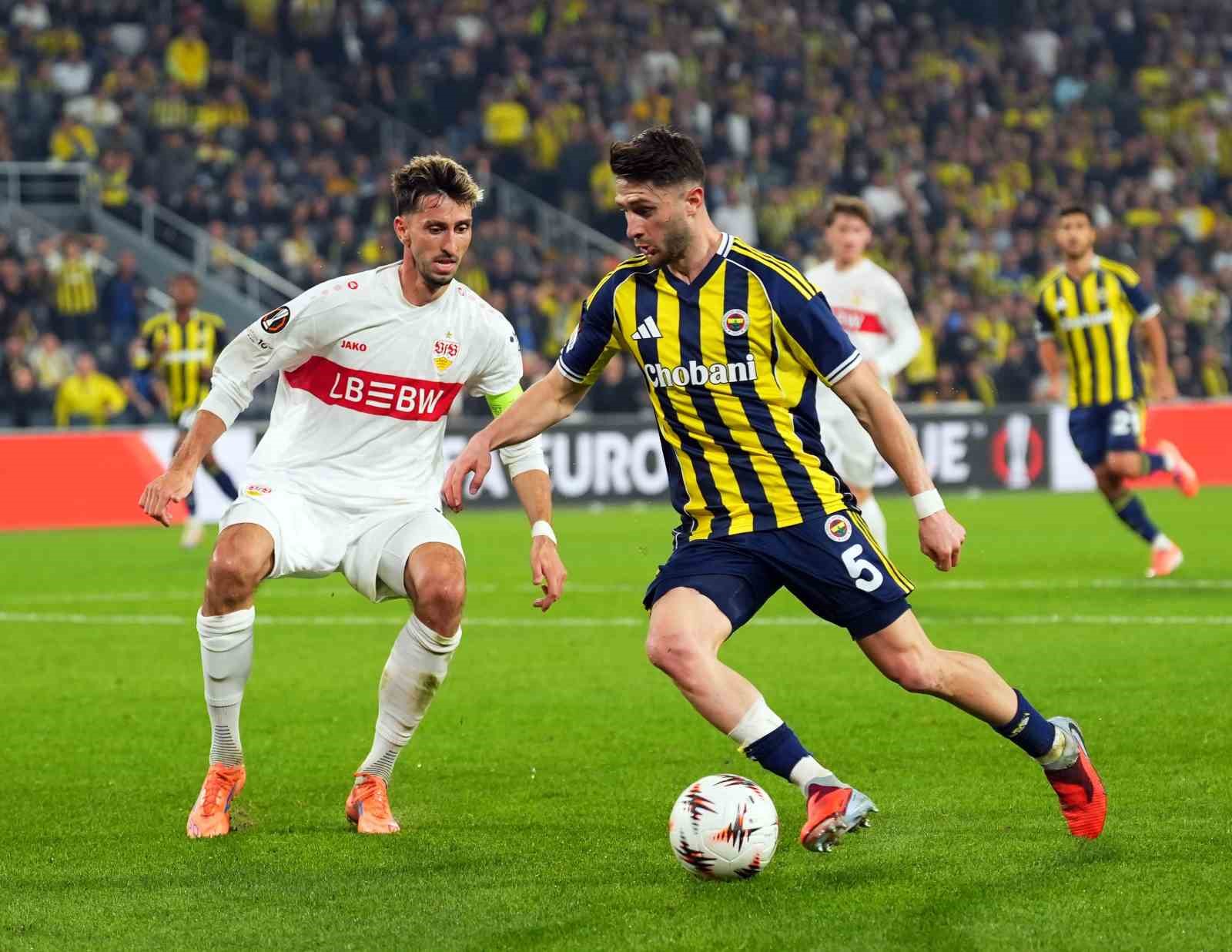 uefa avrupa ligi fenerbahce 1 stuttgart 0 ilk yari 10 Y7z1UdRk