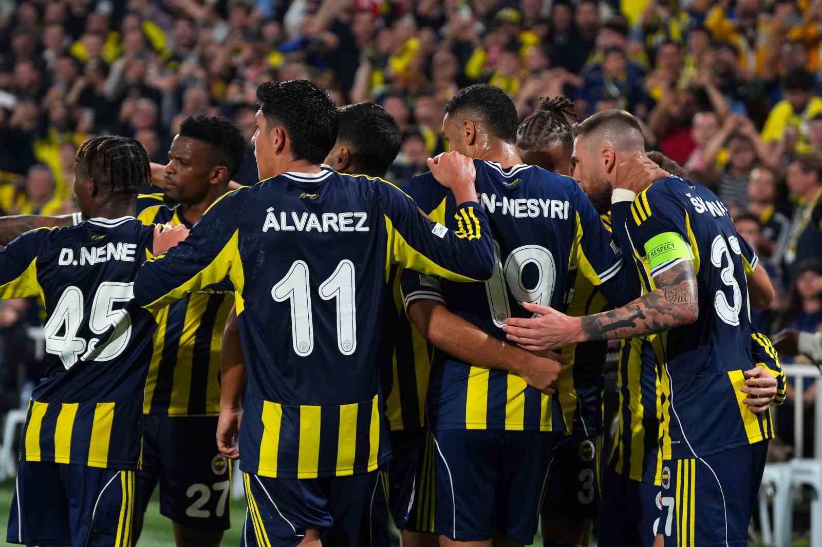 uefa avrupa ligi fenerbahce 1 stuttgart 0 ilk yari 28 P5EfaUFQ