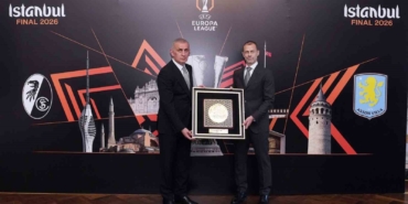 uefa-avrupa-ligi-finali-gala-yemegi-duzenlendi-F3AhLMrs.jpg