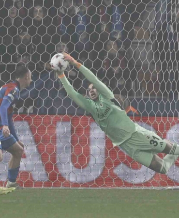 uefa-avrupa-ligi-viktoria-plzen-0-fenerbahce-0-mac-sonucu-4ygMGmhp.jpg