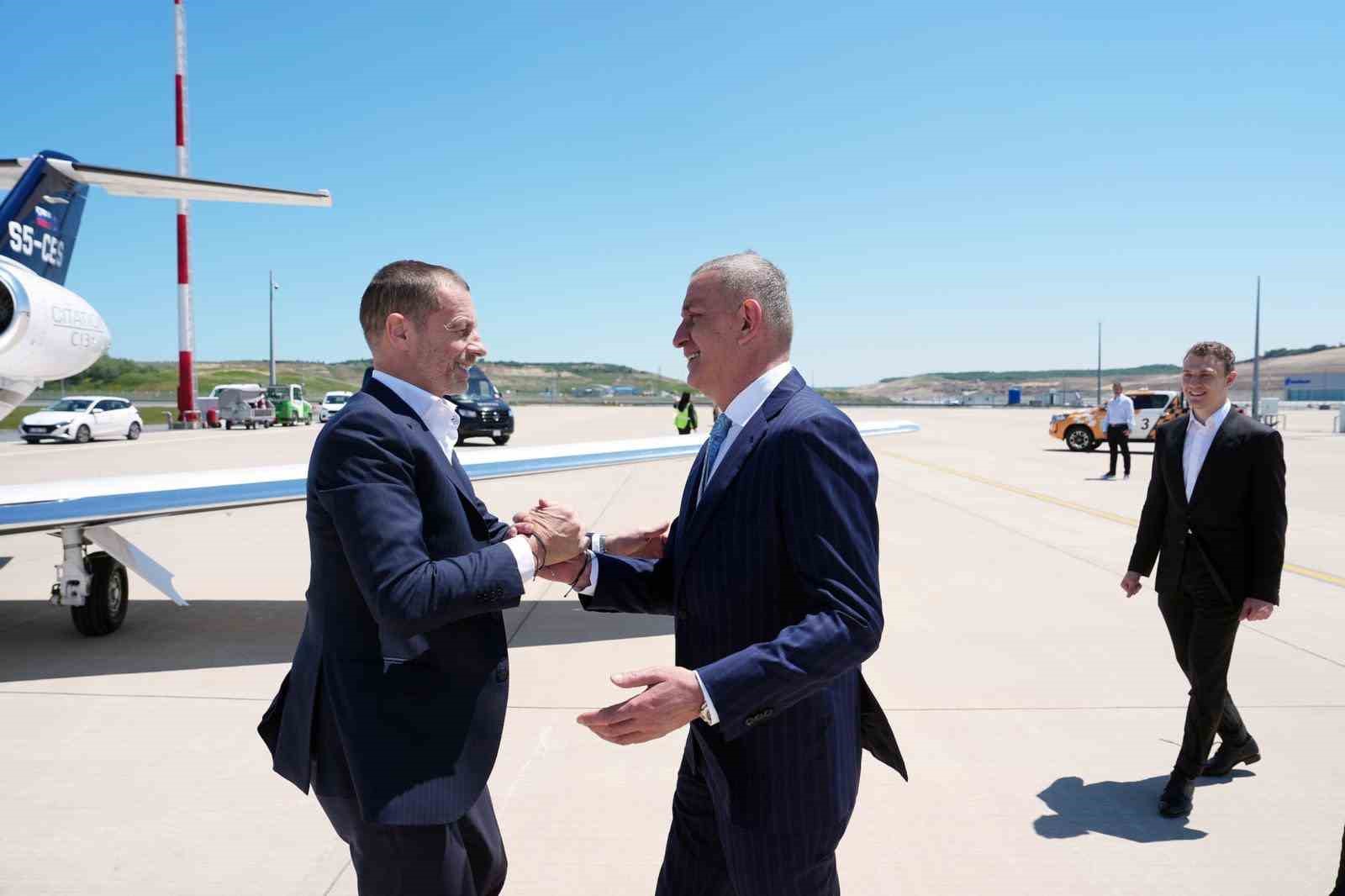 uefa baskani aleksander ceferin istanbula geldi 1 OBntdOHv