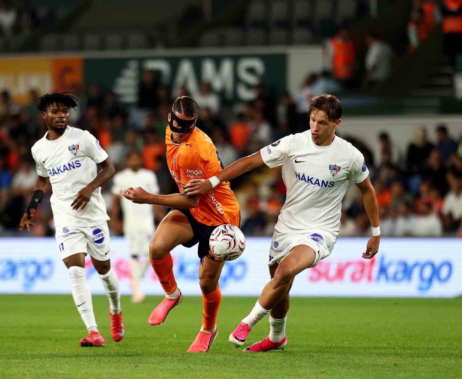 uefa konferans ligi basaksehir 0 inter turku 0 mac devam ediyor 1