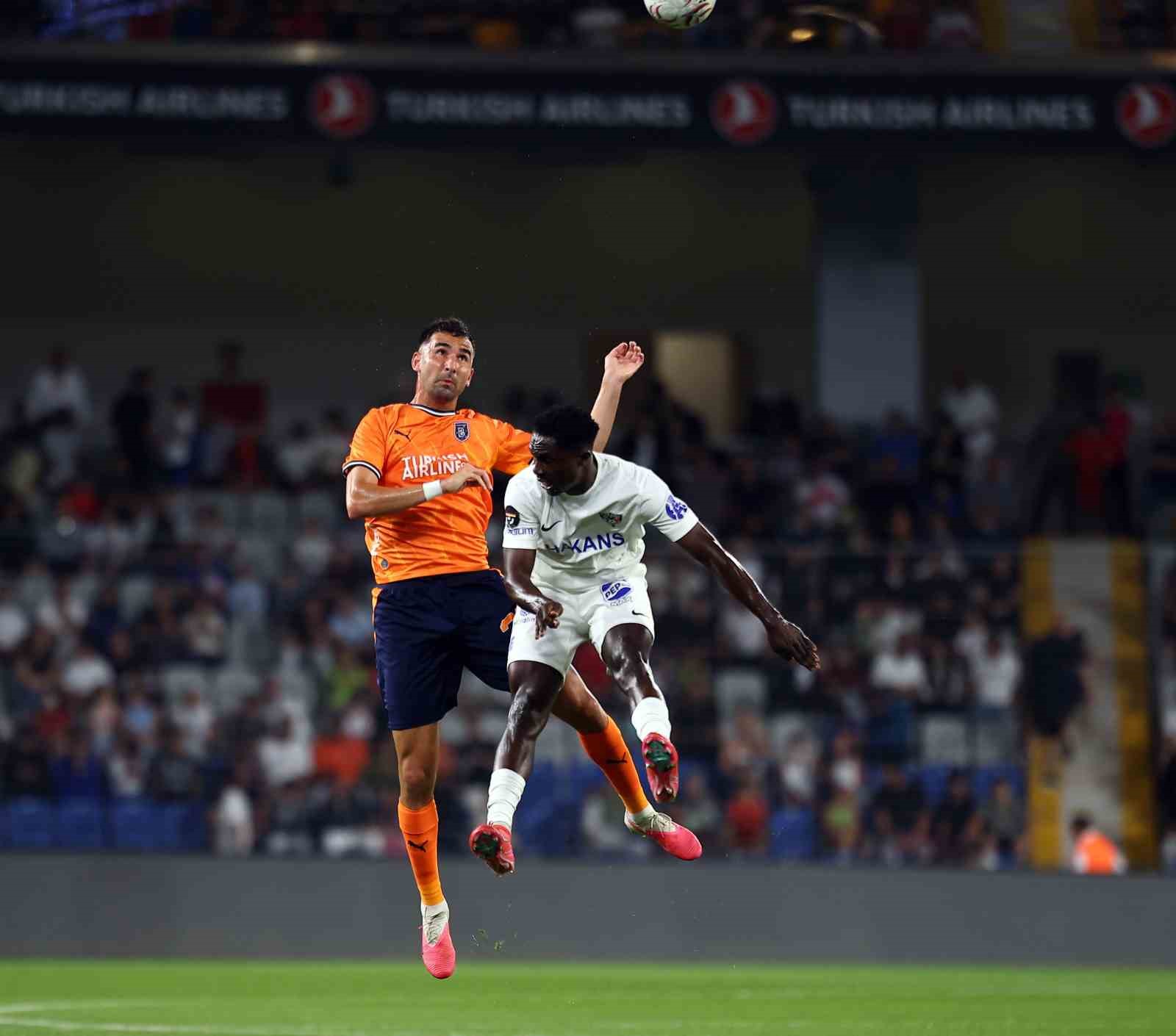 uefa konferans ligi basaksehir 0 inter turku 0 mac devam ediyor 12 HyRzAkfa