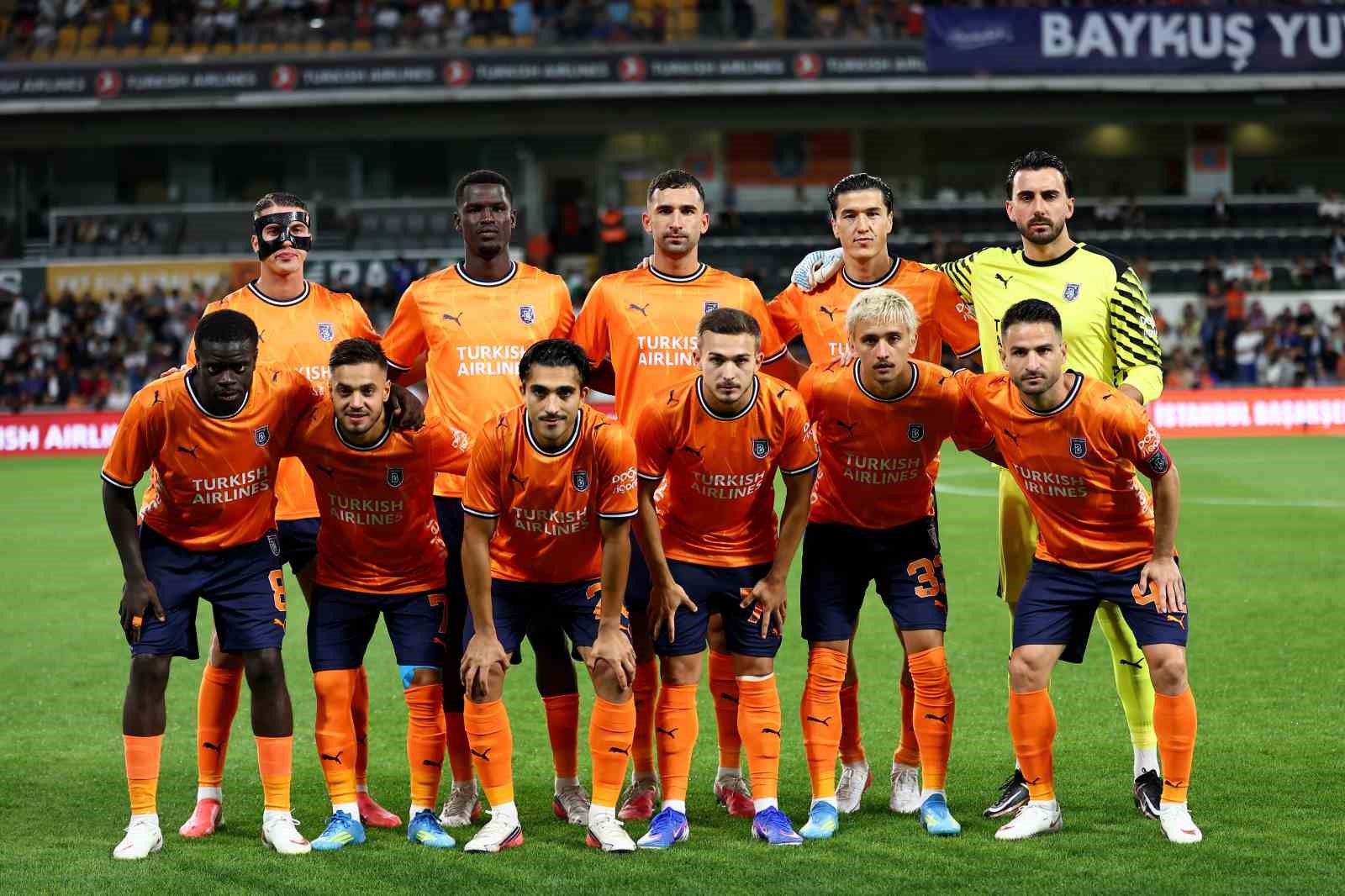 uefa konferans ligi basaksehir 0 inter turku 0 mac devam ediyor 7 v7SJNXm9