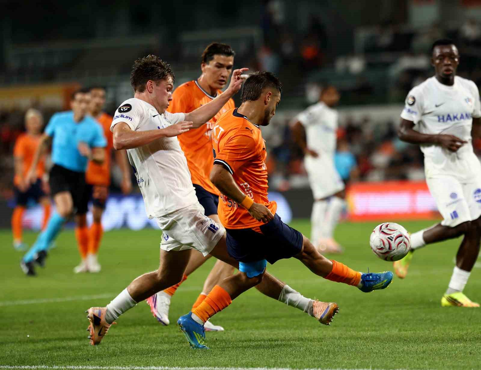 uefa konferans ligi basaksehir 0 inter turku 1 ilk yari 12 UZbjhJur