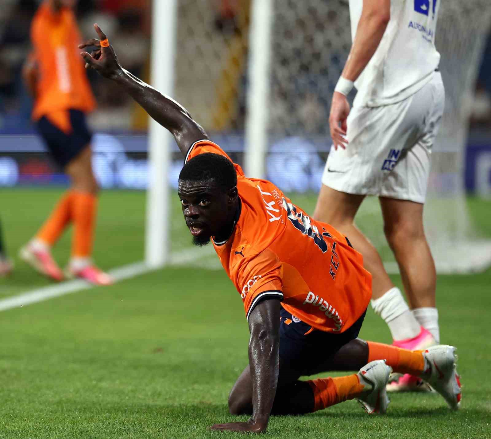 uefa konferans ligi basaksehir 0 inter turku 1 ilk yari 2 JnKdIgiE