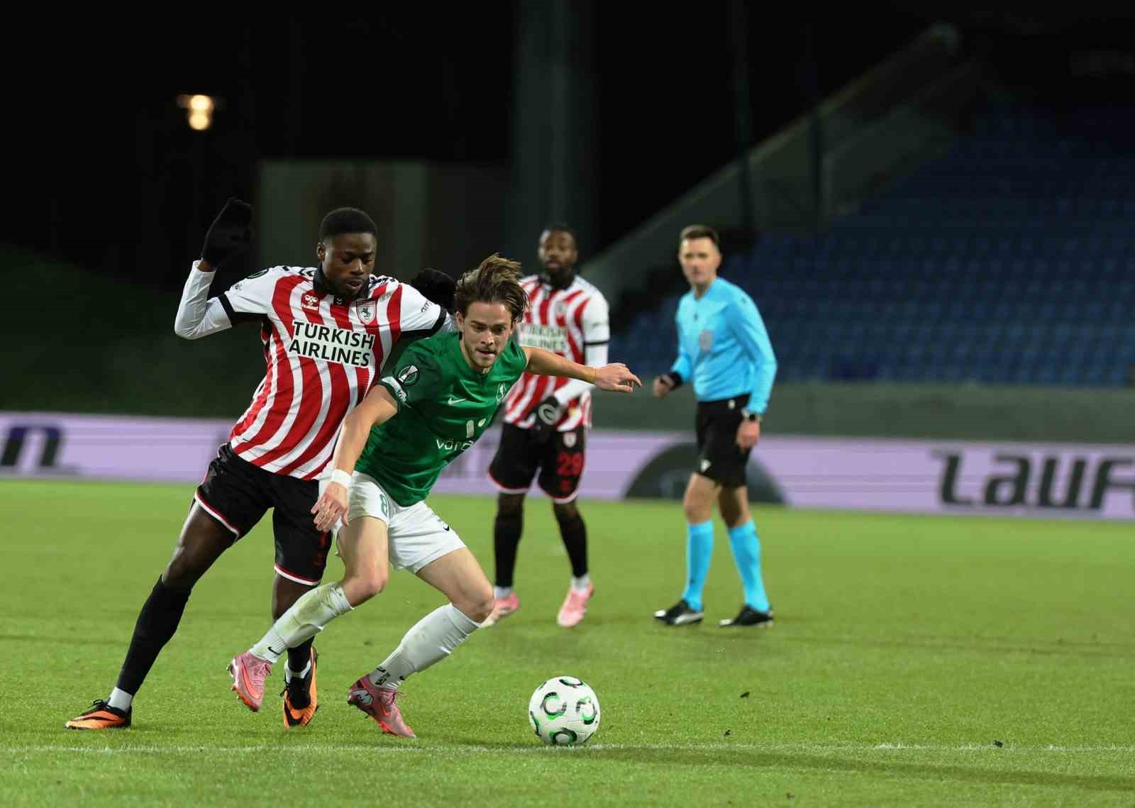 uefa konferans ligi breidablik 1 samsunspor 0 mac devam ediyor 3